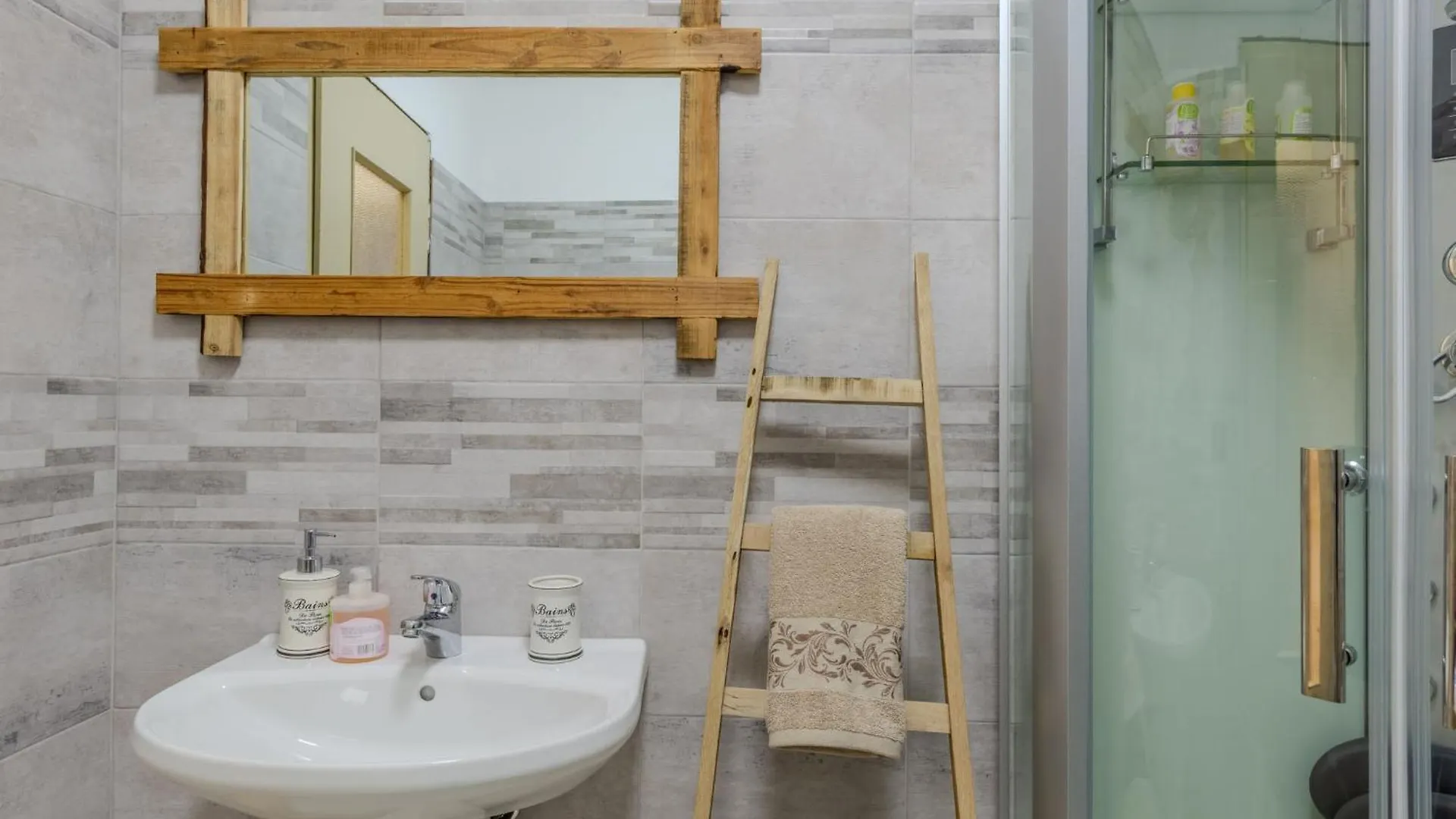 Apartment Mara By Interhome Carriola